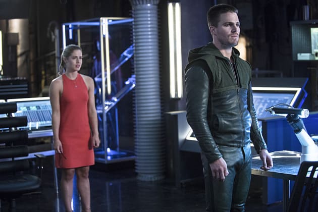 What a Dress! - Arrow Season 3 Episode 2