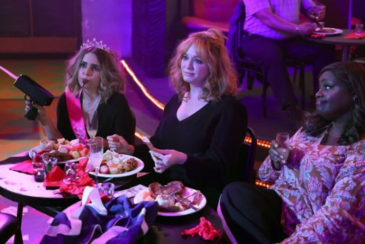 Ladies Night Out - Good Girls Season 4 Episode 8 