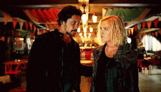 The 100: âªCinematic Bellarke Parallels That Mean Nothing At All ...