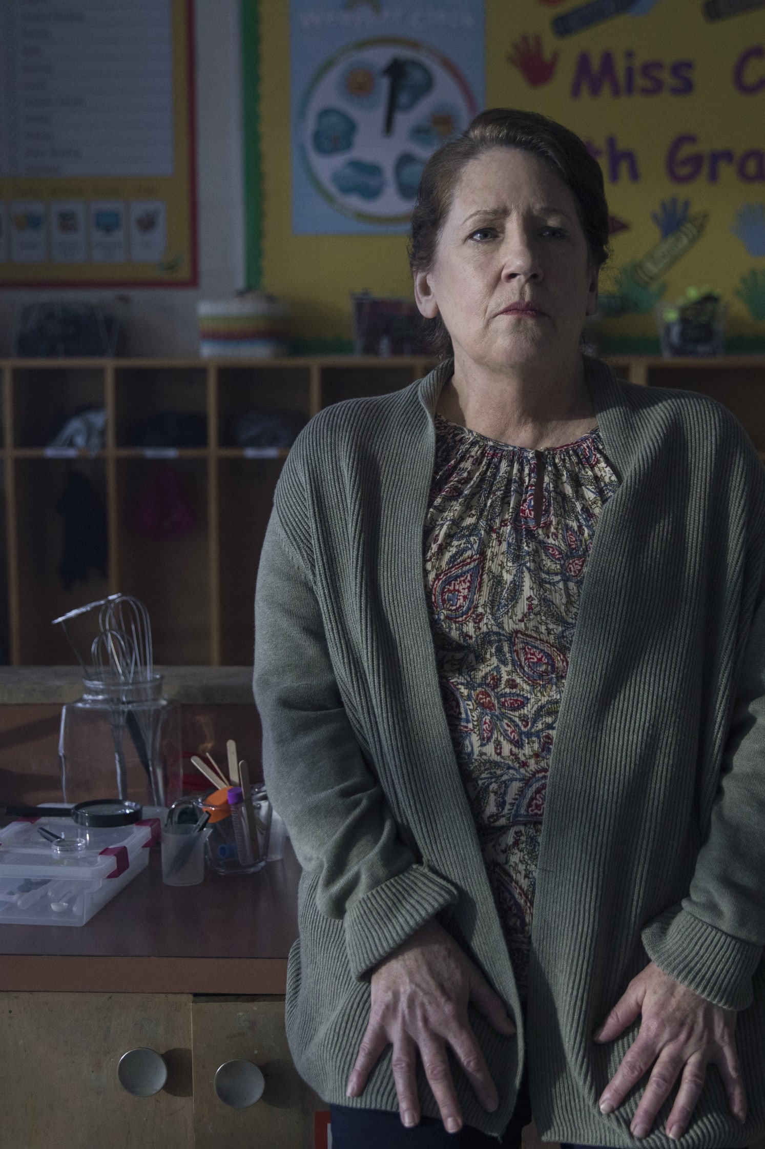 The handmaid's discount tale s03e08 online