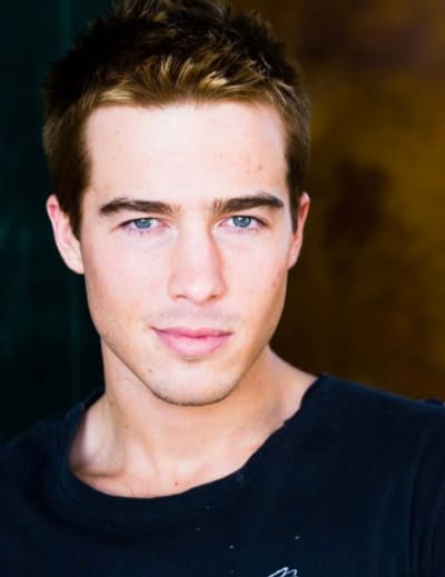 Ryan Carnes to Bring Lucas Jones Back to General Hospital - TV Fanatic