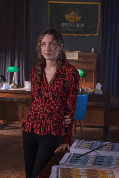 Bajo un microscopio - La República de Sarah Temporada 1 Episodio 5