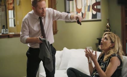 Modern Family Season 6 Episode 9 Review: Strangers in the Night