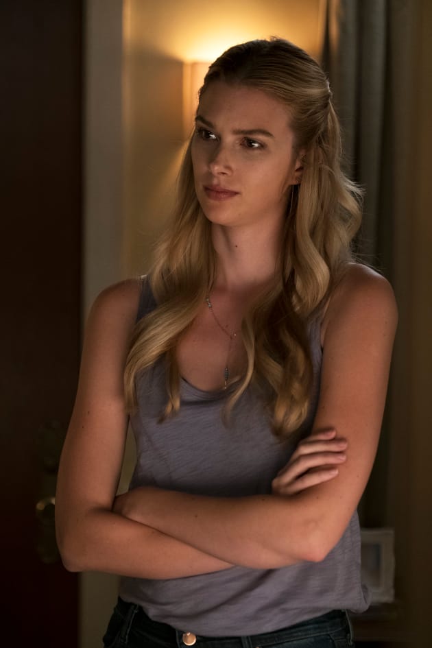 Emotional Fallout - Stitchers Season 3 Episode 5