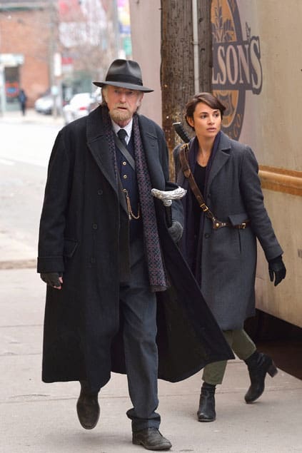 Tracking Down Fonescu - The Strain Season 2 Episode 10