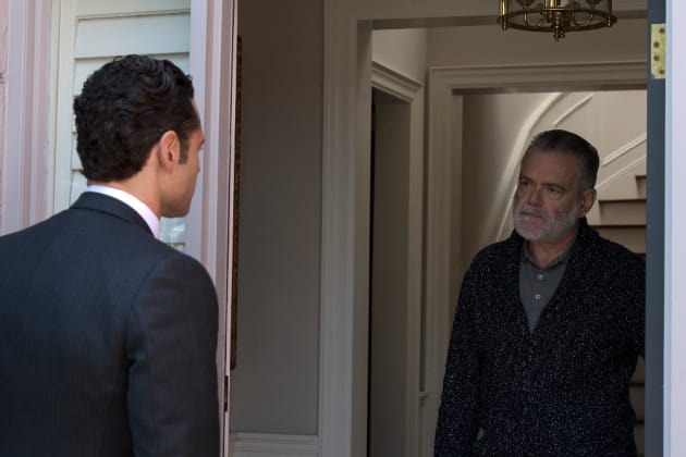 Aaron Talks to General Cochrane - Designated Survivor Season 1 Episode 21