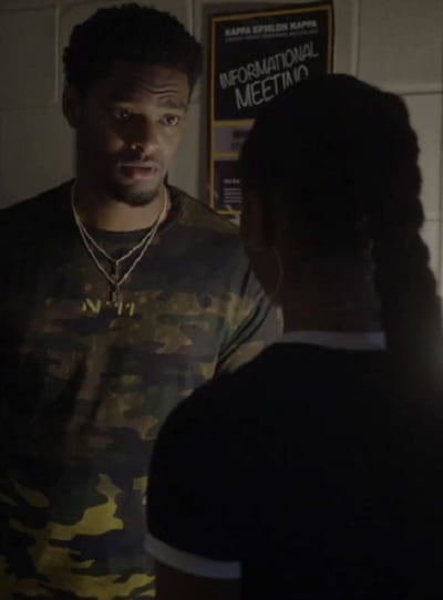 Keeping Secrets - All American: Homecoming Season 1 Episode 5