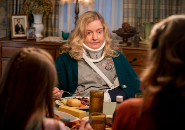 Staying With the Coopers - Young Sheldon