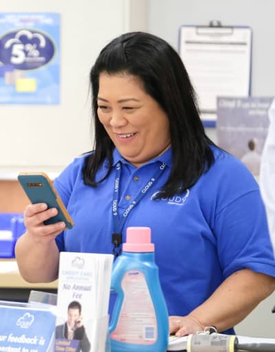 Phones Out - Superstore Season 5 Episode 16