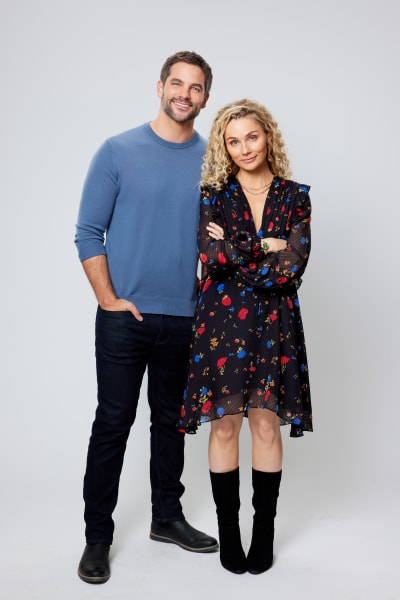 Brant Daugherty and Clare Bowen for #Xmas