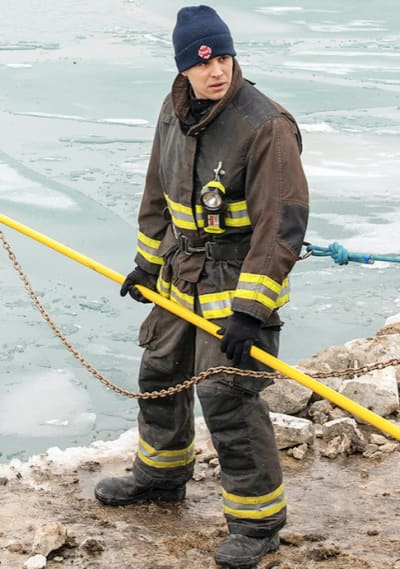 Gallo Pull - Chicago Fire Temporada 8 Episodio 16
