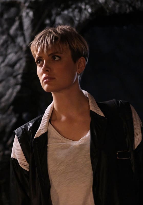 Circe in the Batcave - Batwoman Season 2 Episode 17