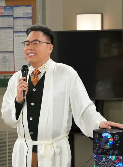 Adding Flare - Superstore Season 5 Episode 13