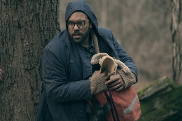 On the Run - The Handmaid's Tale Season 1 Episode 7