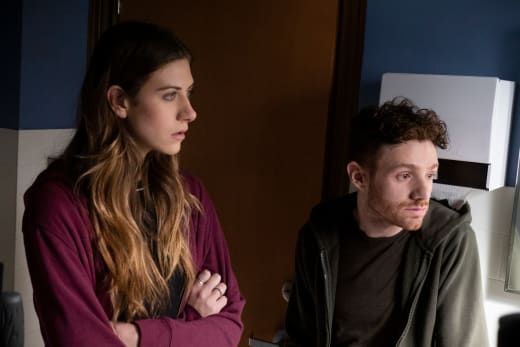 Ben Helps? - In The Dark Season 2 Episode 8