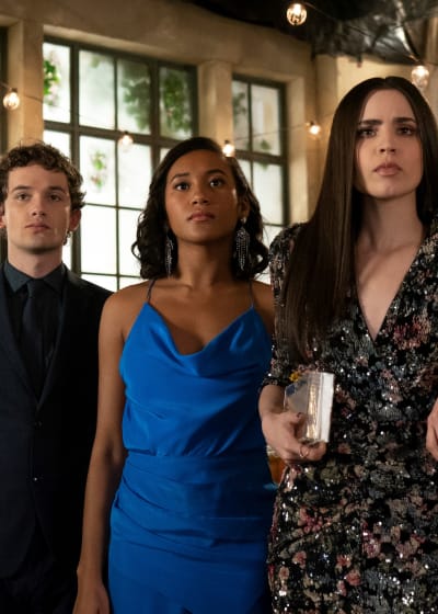 Act Normal - Tall - PLL: The Perfectionists Season 1 Episode 9