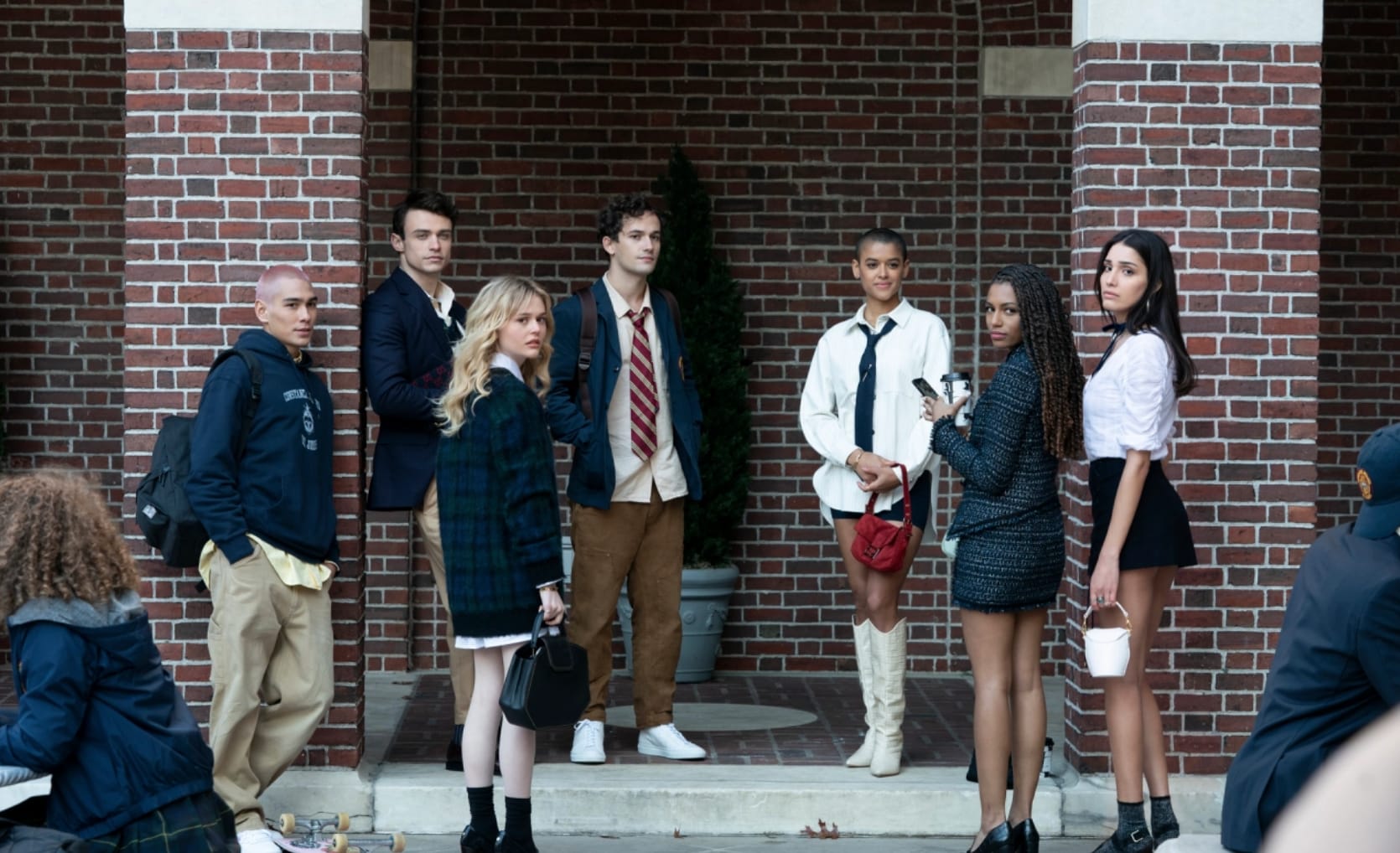 The Fashion On The 'Gossip Girl' Reboot Pales In Comparison To The Original