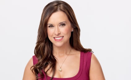 Lacey Chabert Teases The Wedding Veil Expectations, Talks Bringing New Genres to Hallmark