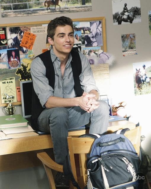 Cole Hangs Out