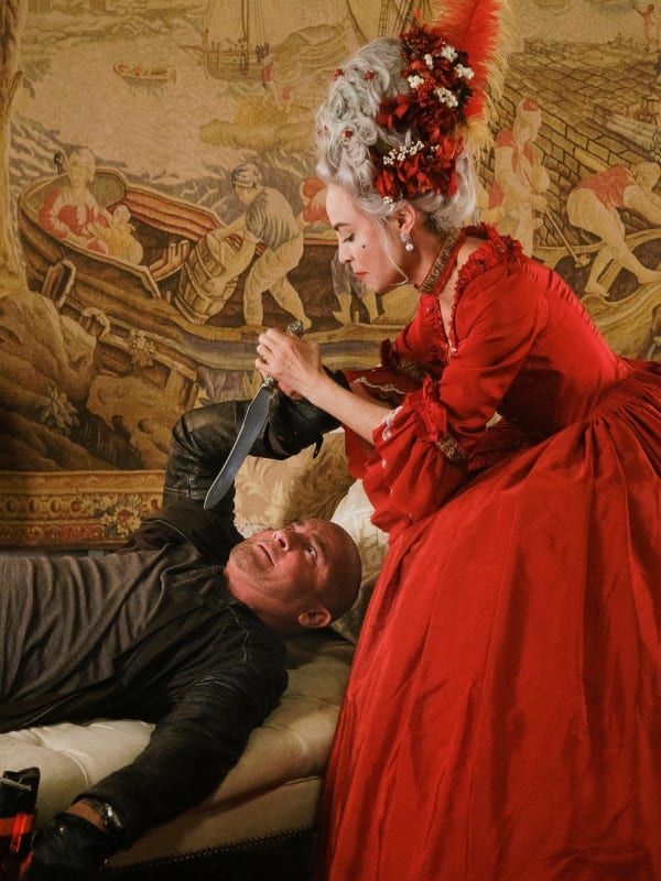 Marie and Mick - DC's Legends of Tomorrow Season 5 Episode 14