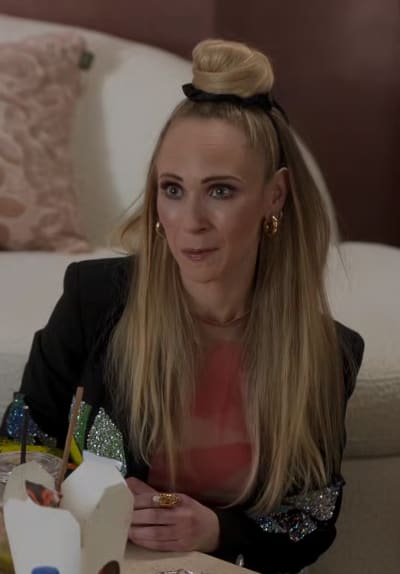 Keeley at Her Offices - Ted Lasso Season 3 Episode 1