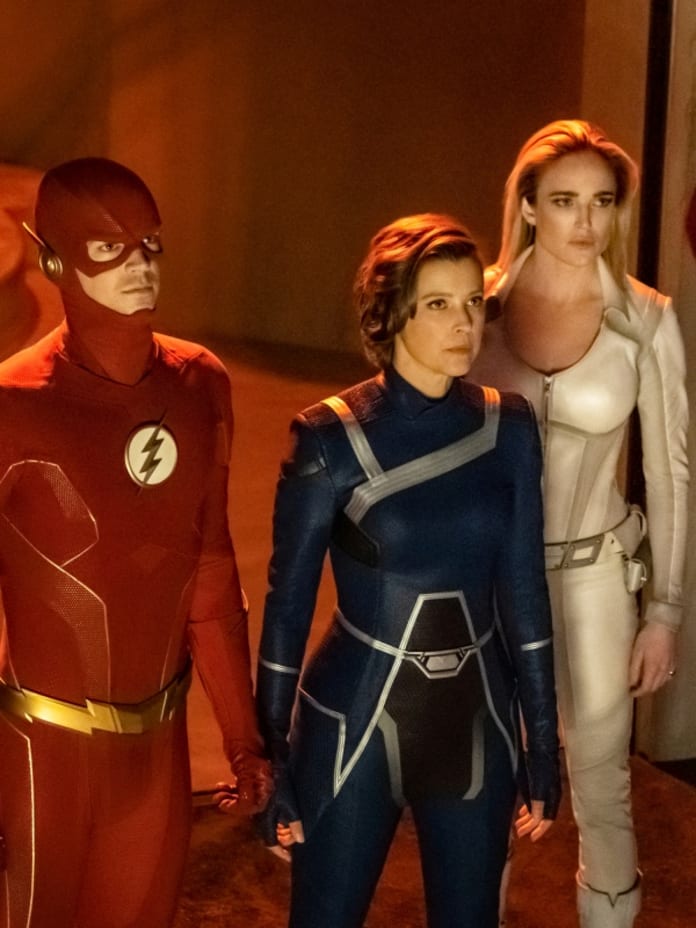 Barry Lyla Sara Supergirl Season 5 Episode 9 Tv Fanatic