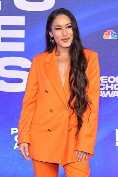 Q'orianka Kilcher attends the 2022 People's Choice Awards
