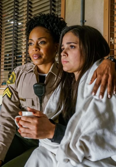 Miss Minnick with Isabelle - Deputy Season 1 Episode 10