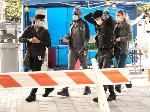 Front Line Workers - The Resident Season 4 Episode 1