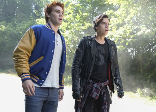 Dangerous Alliances - Riverdale Season 2 Episode 6