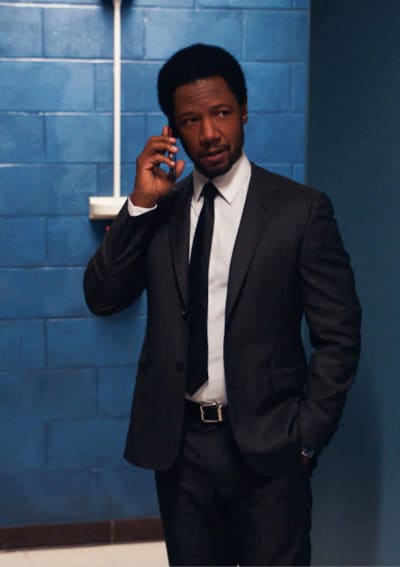 Dante on the Phone - The Equalizer Season 1 Episode 7
