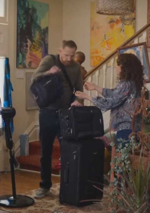 Richard moves in - The Baby-Sitters Club Season 2 Episode 6