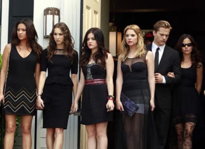 Pretty Little Liars Season 4 Episode 1 TV Fanatic