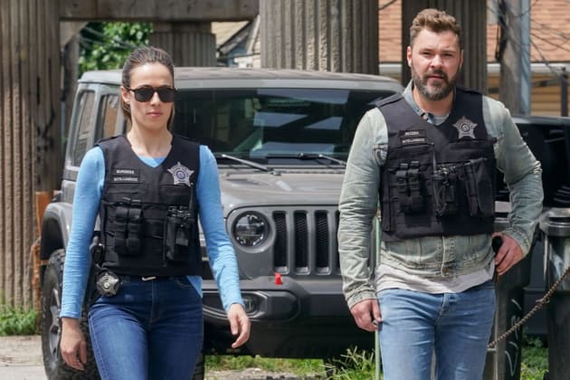 Chicago Pd Season 10 Episode 1 Review Let It Bleed Tv Fanatic 