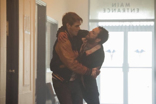 Riverdale Season 2 Episode 19 Review Chapter Thirty Two