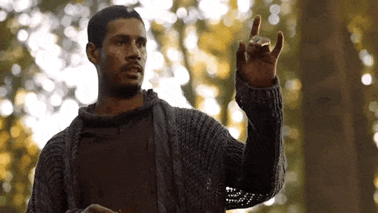 Gabriel Discovers A Clue - The 100 Season 7 Episode 1