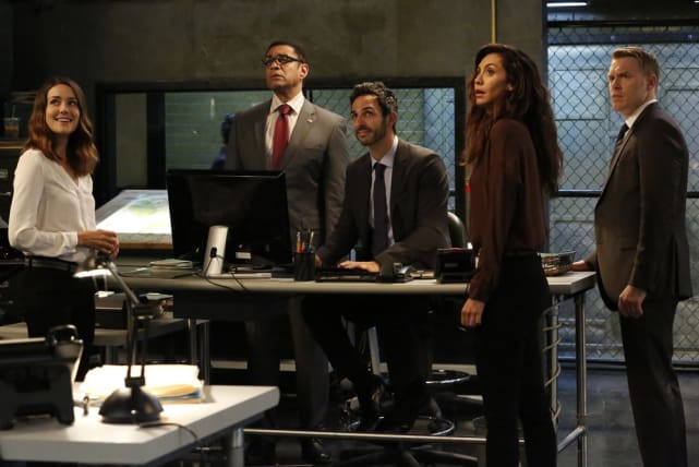 The Team Gears Up - The Blacklist Season 5 Episode 2