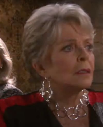 Silencing Julie Permanently / Tall - Days of Our Lives