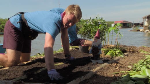Things Get Dirty - The Amazing Race