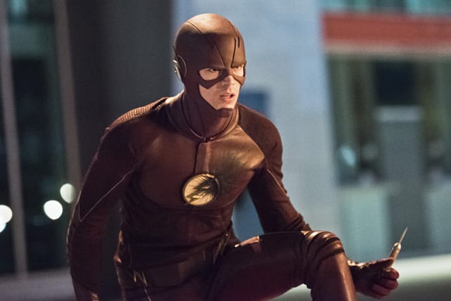 A Syringe? - The Flash Season 2 Episode 6