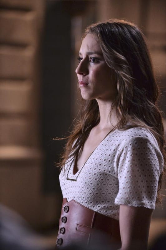 Left in Tears - Pretty Little Liars Season 5 Episode 15