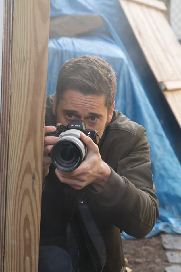 Spying - The Blacklist: Redemption Season 1 Episode 3