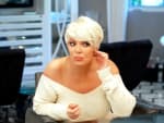 Kris Jenner Has New Hair! - Keeping Up with the Kardashians