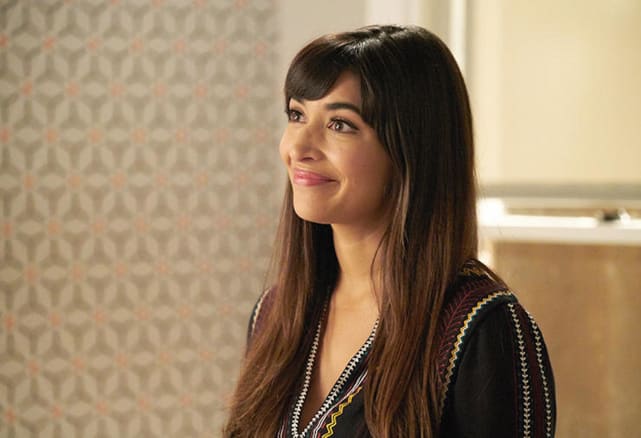 Hannah Simone - New Girl