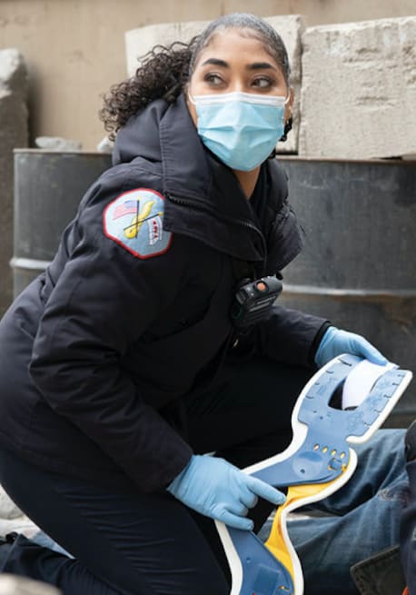 Mackey collar - Chicago Fire Season 9 Episode 4