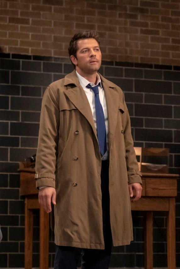 Cas Has a Plan - Supernatural Season 15 Episode 8