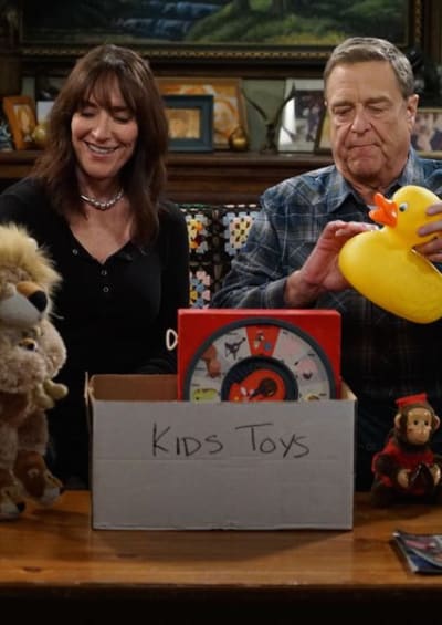 Louise and Dan - The Conners Season 2 Episode 4