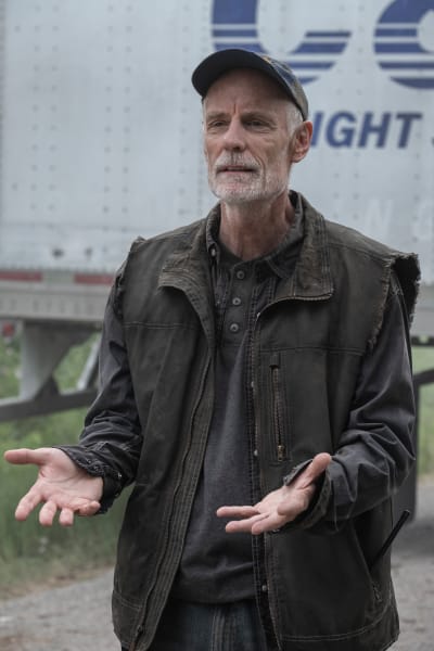 Logan Makes a Deal - Fear the Walking Dead Season 5 Episode 11