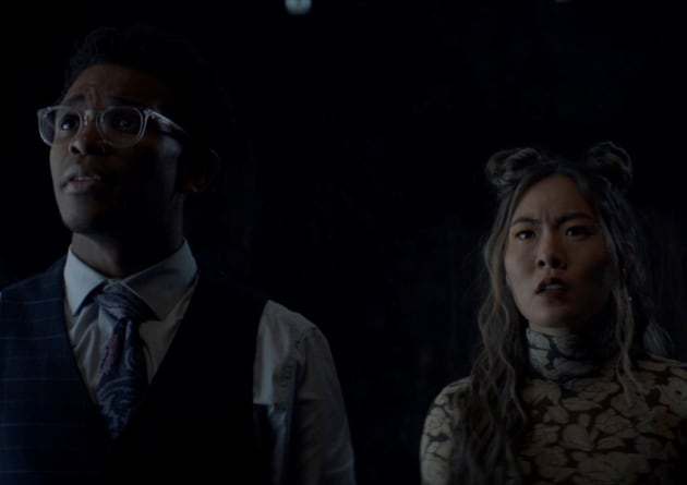 Side By Side - Batwoman Season 2 Episode 8