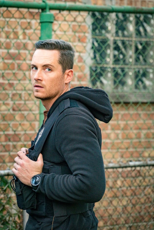 Halstead's Ready - Chicago PD Season 8 Episode 2